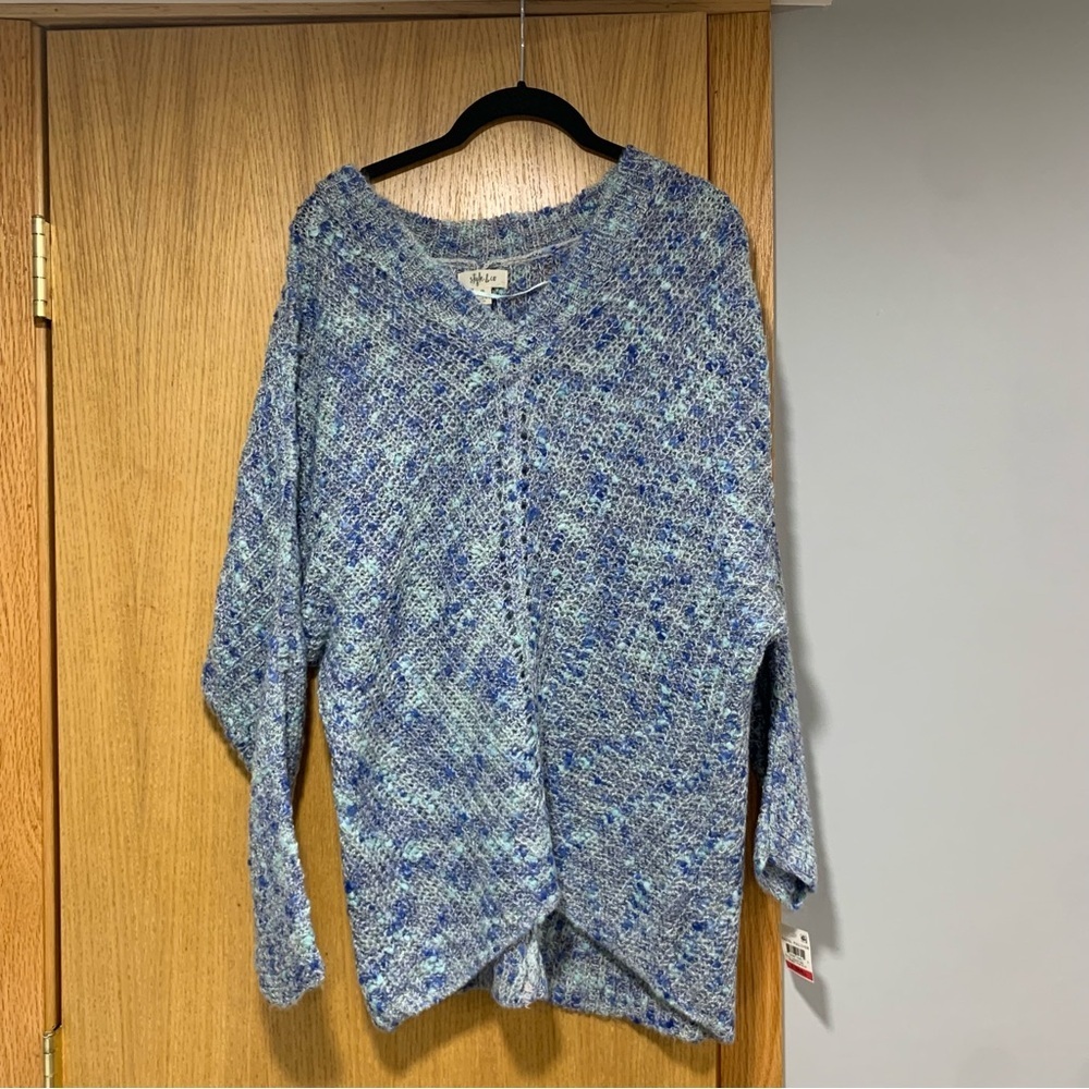 Style & Co. Blue Speckled V-Neck Oversized Pullover Sweater - Size XS